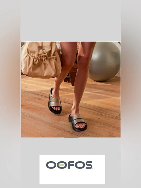 NWOB OOFOS OOahh Luxe slides - Picture 9 of 15